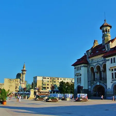 Casa Atelierelor Гостевой дом *